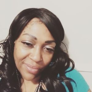 Meet your Posher, Dayna